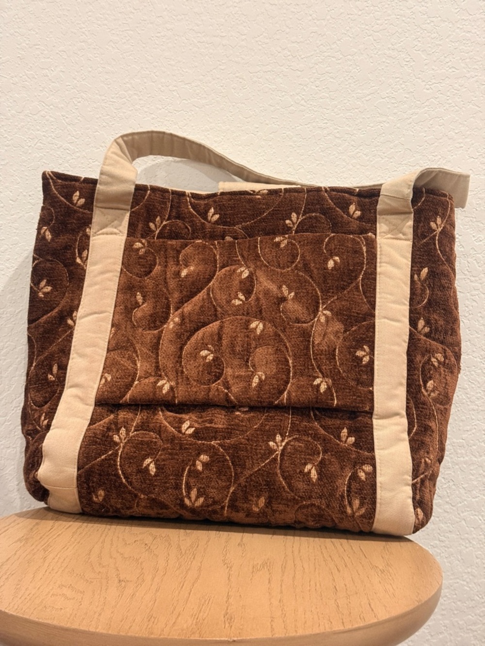 Quilted Floral Tote Bag‎ in Brown and Cream